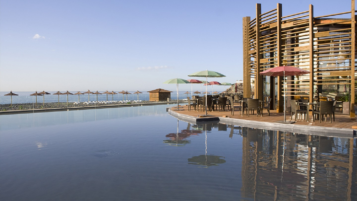 Barcelo Tenerife Pool area